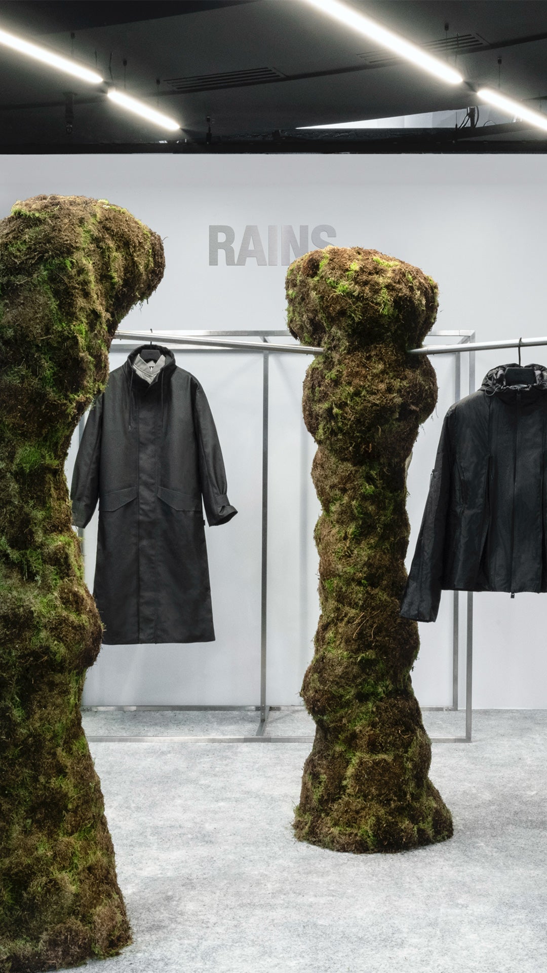 src_rains-dk_MediaImage_51505473061211