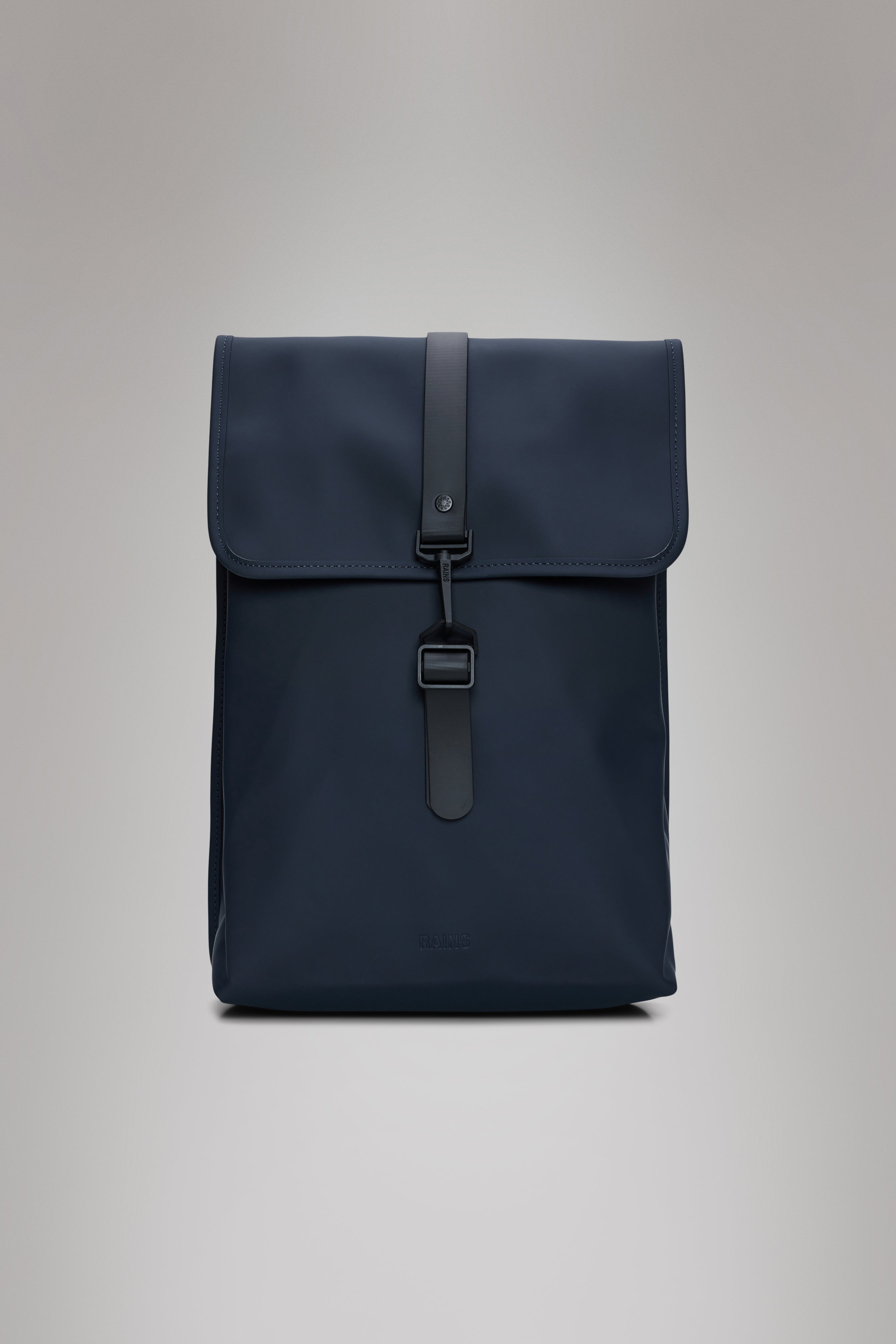 Rains Rucksack in Navy for 80 2 Year Warranty