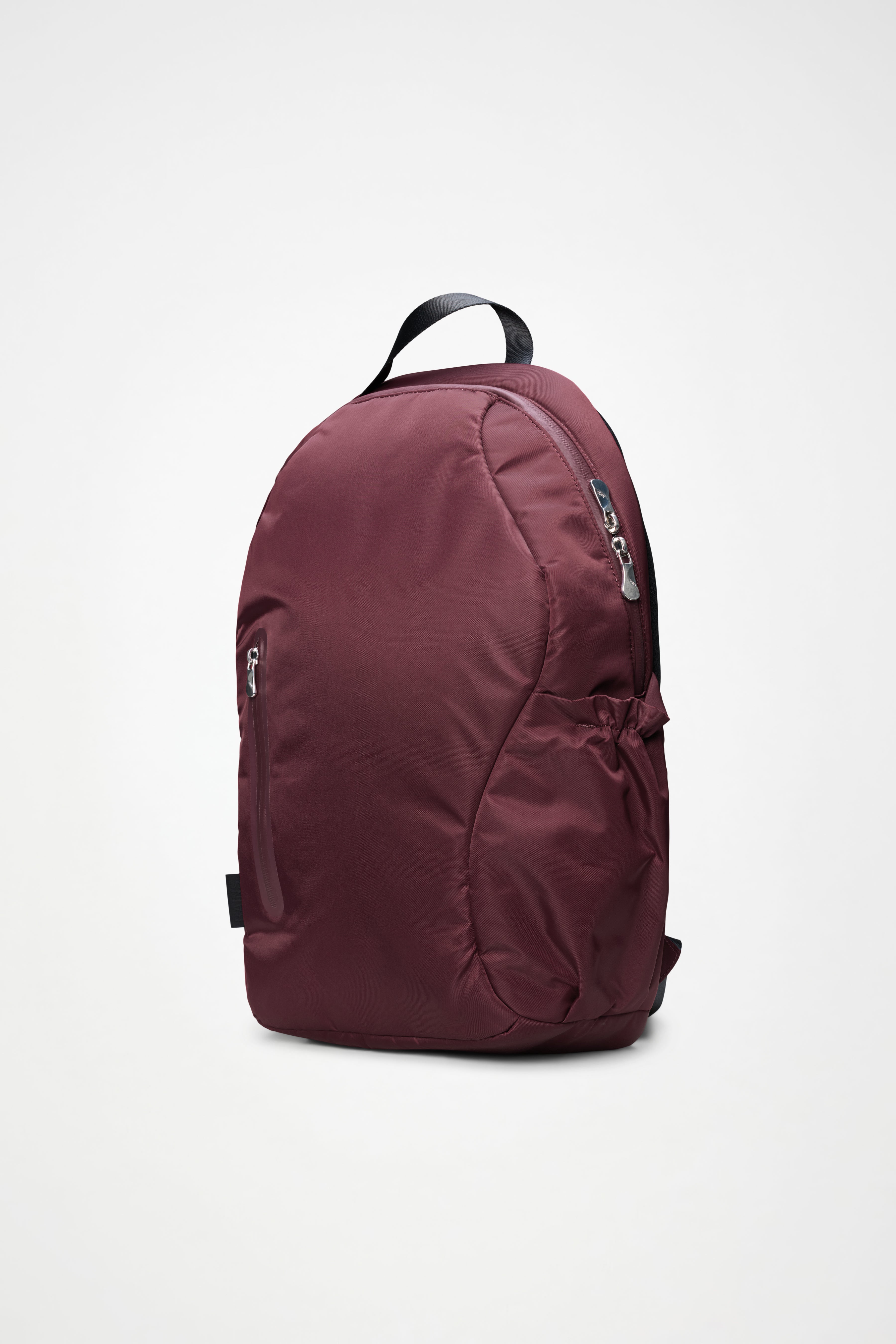 RAINS Delphi Backpack Sip 30L H28.50 x D14 x W47.50 cm Backpack