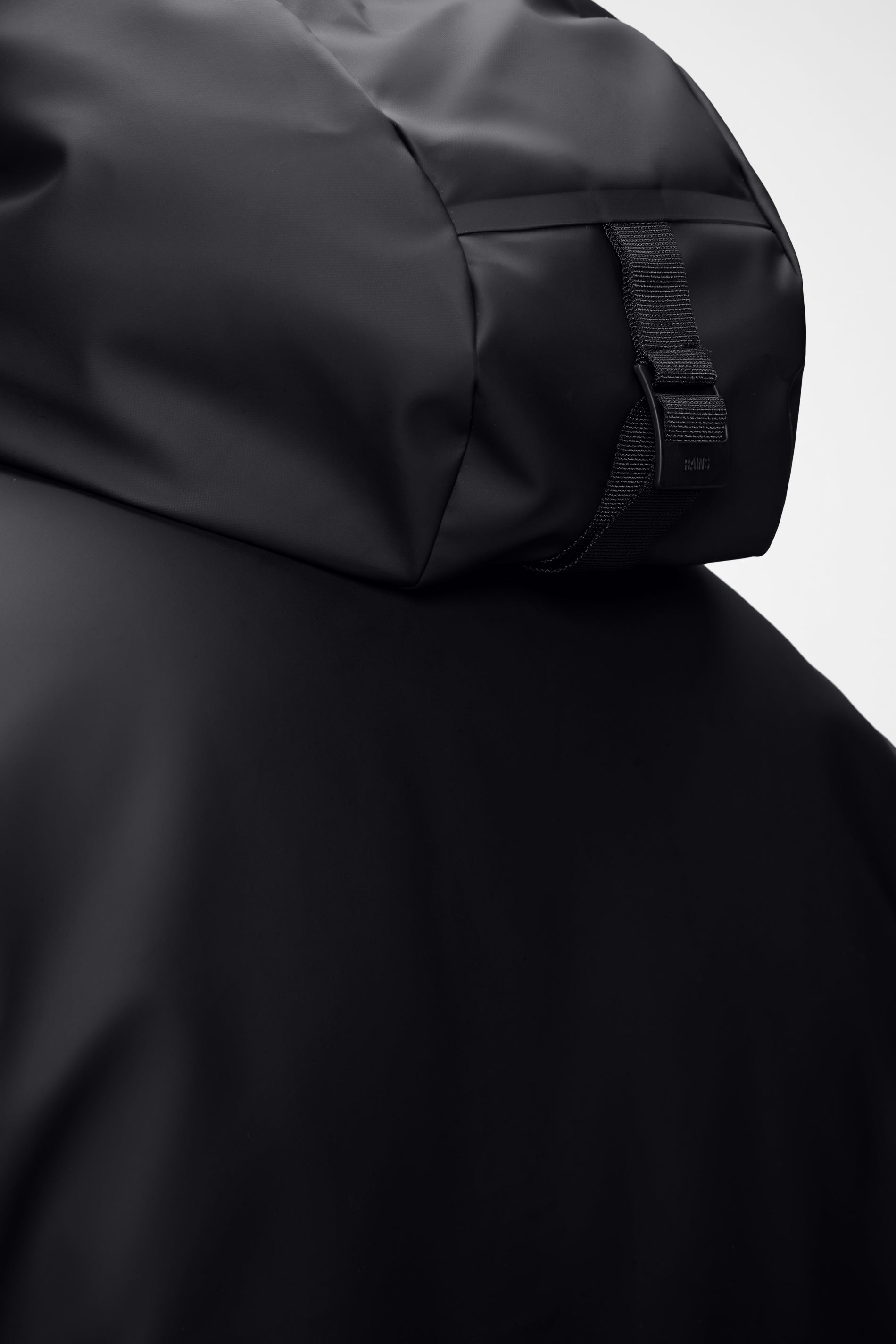 RAINS Novi Arctic Parka Black Jacket
