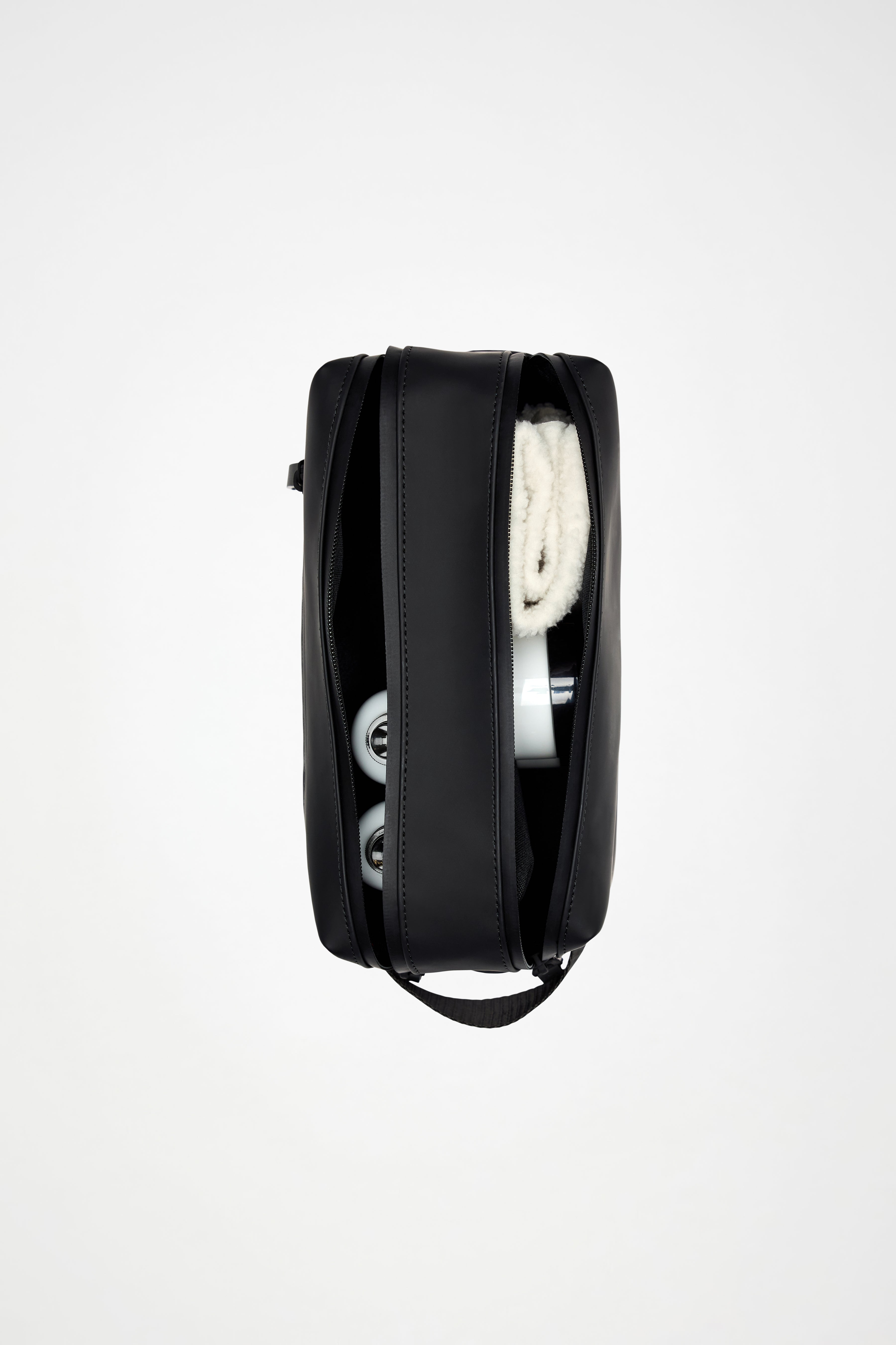 RAINS 2 Zip Wash Bag Black 4.50L H16 x D11.50 x W24 cm Wash Bag